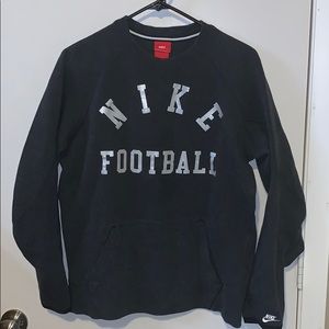 Men’s Nike sweatshirt